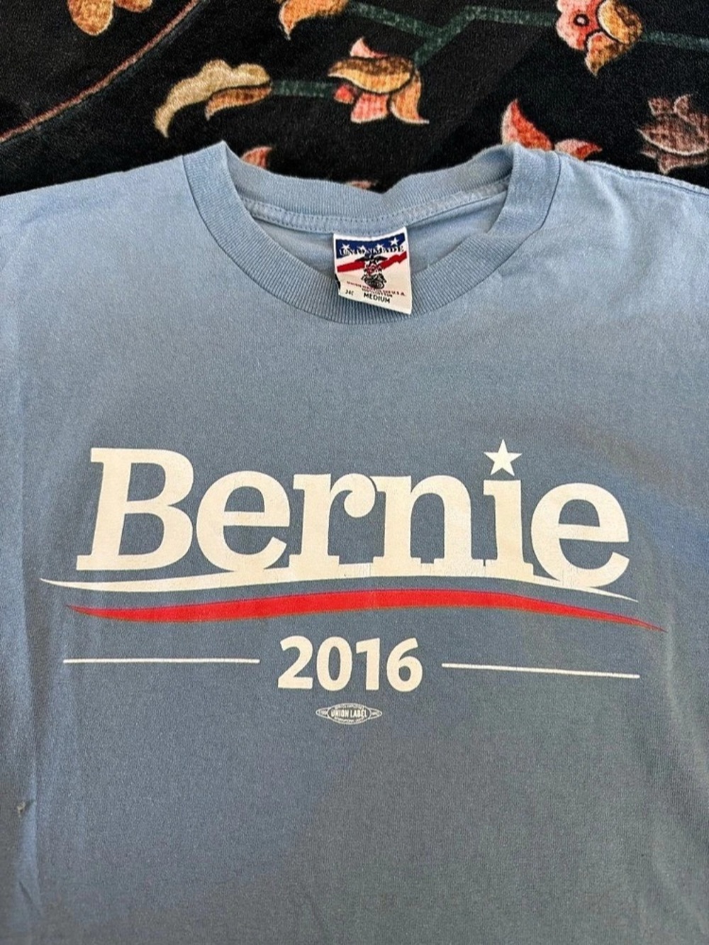Bernie Sanders 2016 campaign shirt - medium